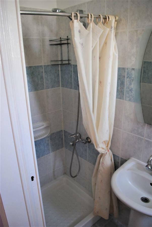 Polis Villa Lachi מראה חיצוני תמונה